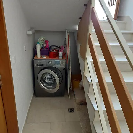 Rudi בית נופש *